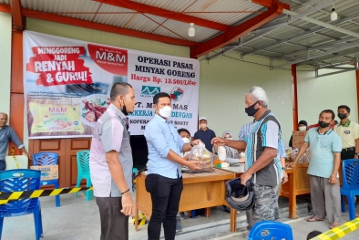 Musim Mas Bantu Emak-emak Dapatkan Migor Murah