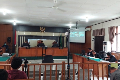 Bupati Kuansing Andi Putra Didakwa Terima Suap HGU Sawit Rp500 Juta