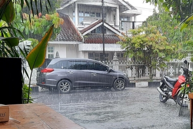 Riau Diprediksi Hujan Lebat, Petir dan Angin Kencang Hari Ini