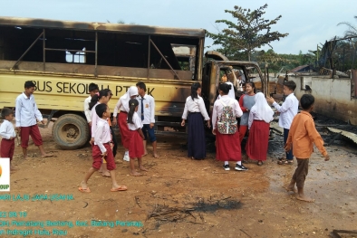 Bus Sekolah Terbakar Saat Ada Demo, Siswa Terpaksa Libur