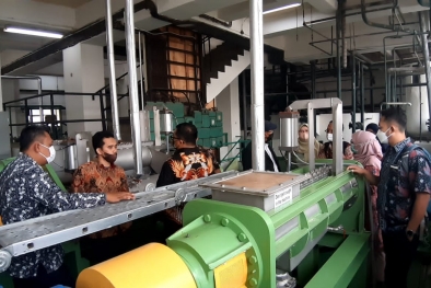 Tankos Dimanfaatkan Sebagai Bahan Baku Alternatif Industri Kertas