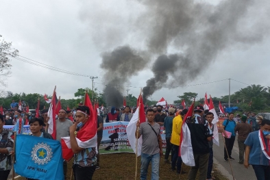 Tolak Eksekusi Kebun Sawit, Warga Siak: Lokasinya Salah, Petanya Bukan di Lahan Kami!