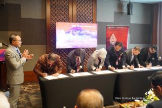 Indonesia-India Teken 8 Kesepakatan Dagang Senilai Hampir USD 1 Miliar 