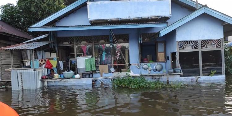 Gapki Kalbar Tambah Bantuan untuk Korban Banjir