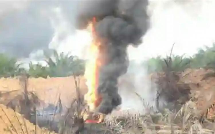 Sumur Minyak Ilegal di Kebun Sawit Terbakar, ini yang Dilakukan Bupati Muba