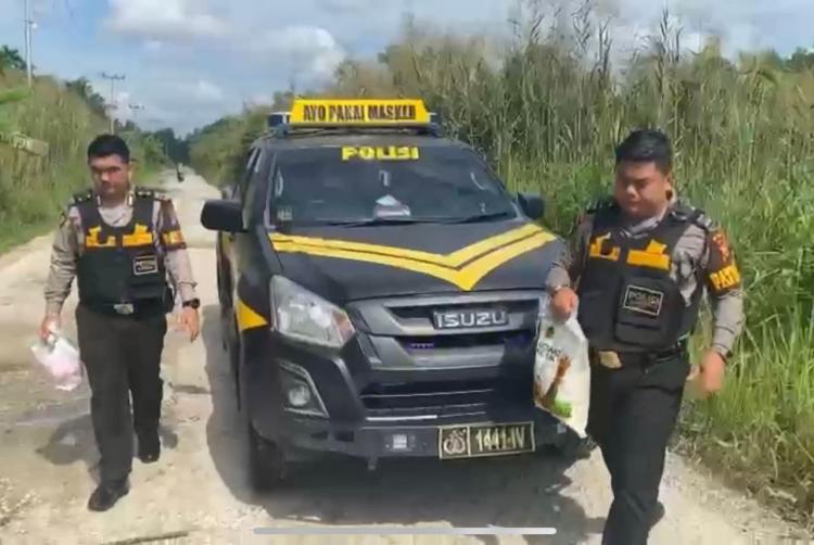 Tinggal di Tengah Kebun Sawit, Nenek Fatimah Didatangi Personel Polisi, Ada Apa?