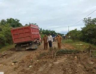 Cepat Tanggap, Jalan Rusak Langsung Diperbaiki