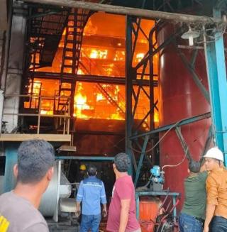 Pabrik Sawit Terbakar, Diduga Akibat Percikan Api Tukang Las