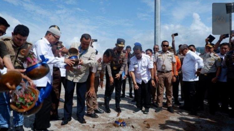 Perdana di 2023, 3.800 Ton Bungkil Sawit Diekspor ke Thailand