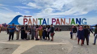 Harga TBS Mulai Bagus, Liburan Petani Sawit Terasa Makin Nikmat