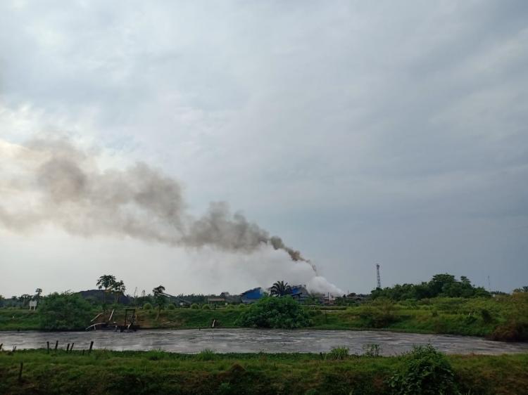 Diduga Cemari Lingkungan, PKS PT RSI Diminta Hentikan Operasional