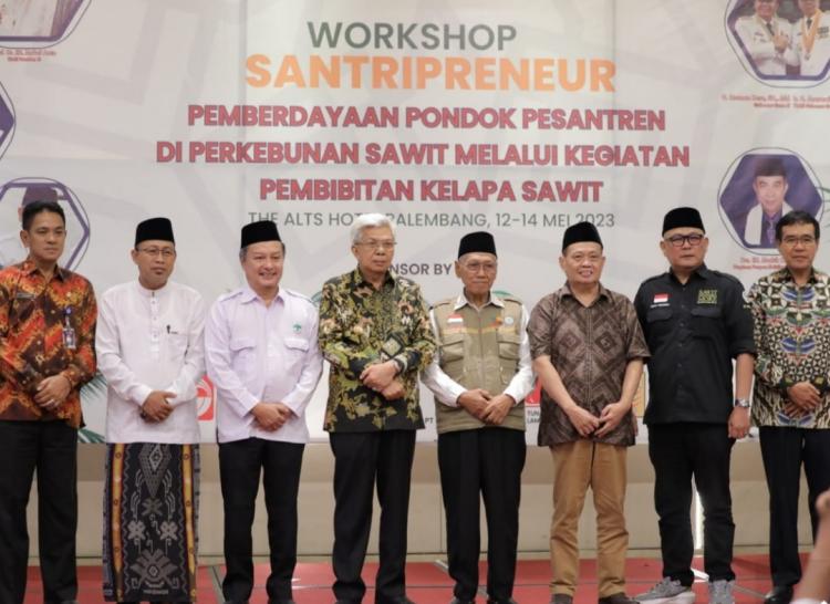 Apkasindo Sumsel Ajak Ponpes Garap Bisnis Pembibitan Sawit