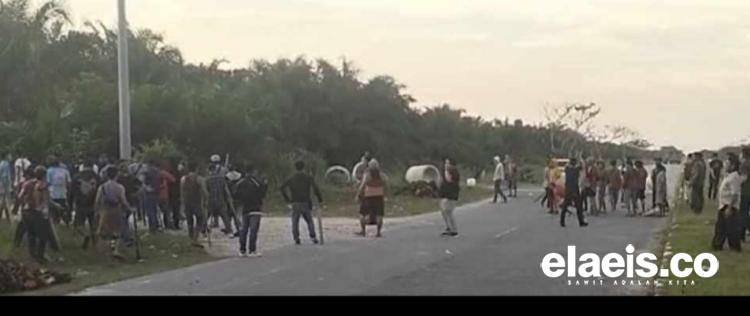 Mencekam! Gerombolan PT DSI Membabibuta, 3 Pekerja Kebun Sawit Dasrin Dilarikan ke RS, 1 Korban Kena Kampak