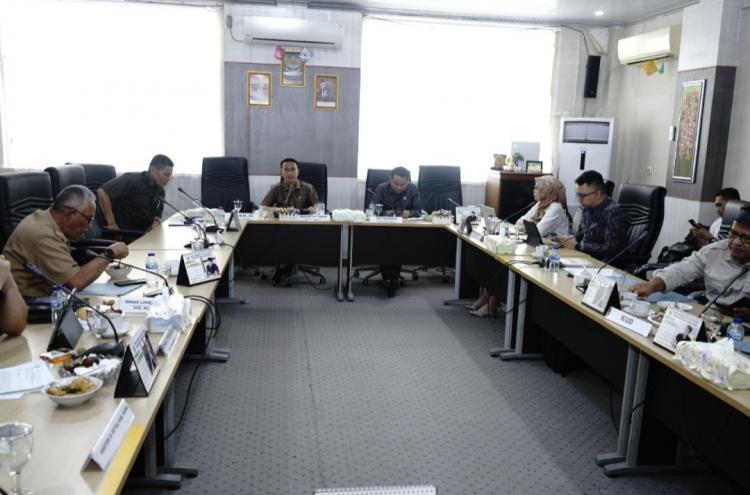 Sawit Kadung Ditebang, Klaim Asuransi Replanting Bertahun-tahun Tak Cair