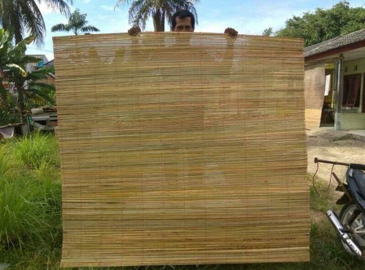 Selama ini Dibuang, Pelepah Sawit Kini Datangkan Cuan