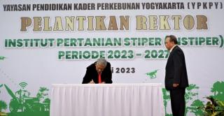 Dr Harsawardana Dilantik Jadi Rektor INSTIPER Yogyakarta Periode Kedua