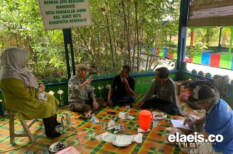 Astana Herbal Lansekap Magrove Pangkalan Jambi