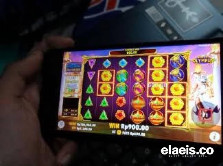 Petani Sawit di Bengkulu Tengah Mulai Candu Judi Slot