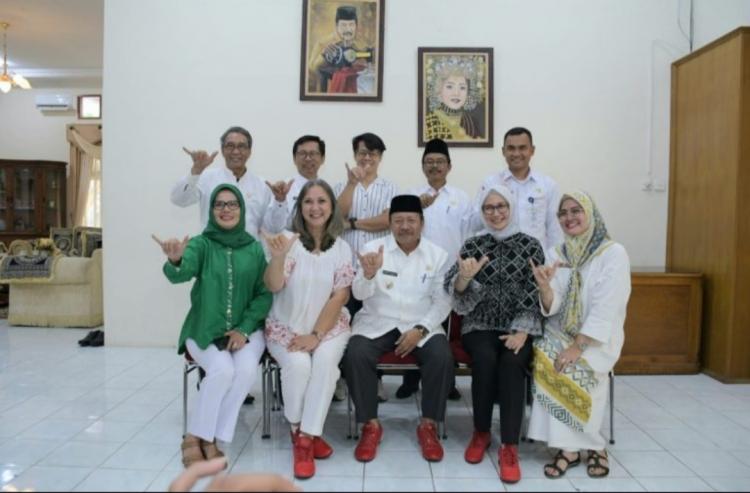 Kebun Sawit di Agam Jadi Lokasi Syuting Film Palm’s Oil Love