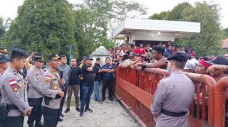 Warga yang Dilukai Personil Polisi saat Bentrok di Bengkayang Diminta Melapor