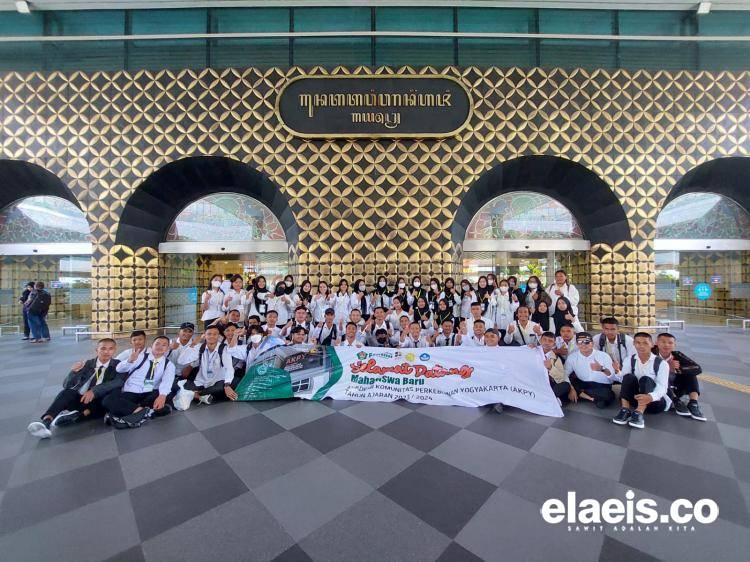 Ratusan Anak Petani Riau Berangkat Tuntut Ilmu Sawit 