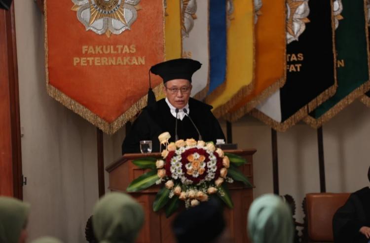 Guru Besar UGM Dorong Integrasi Peternakan Sapi di Perkebunan Sawit