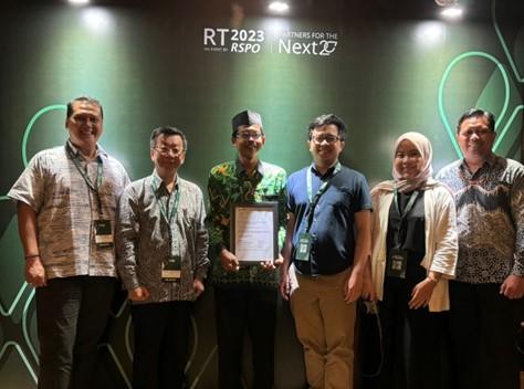BUMDes Berkah Mulya Jaya Jadi Penerima RSPO Pertama di Lamandau