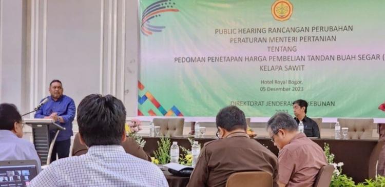 Lindungi Pekebun Swadaya, Kementan Sempurnakan Aturan Penetapan Harga Pembelian TBS Sawit