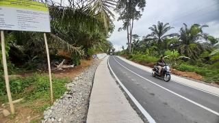 Pembangunan Jalan dengan Dana Inpres Selesai, ini Efek yang Dirasakan Petani