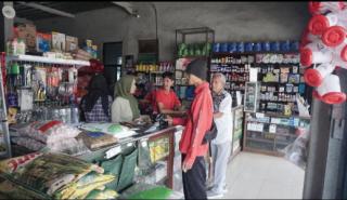 Kemudahan Menebus Pupuk Subsidi Pakai KTP Disambut Sorak Sorai Petani