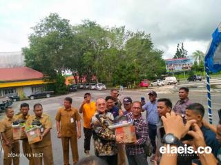 Korporasi Sawit Ini Salurkan 3.500 Paket Sembako untuk Korban Banjir 