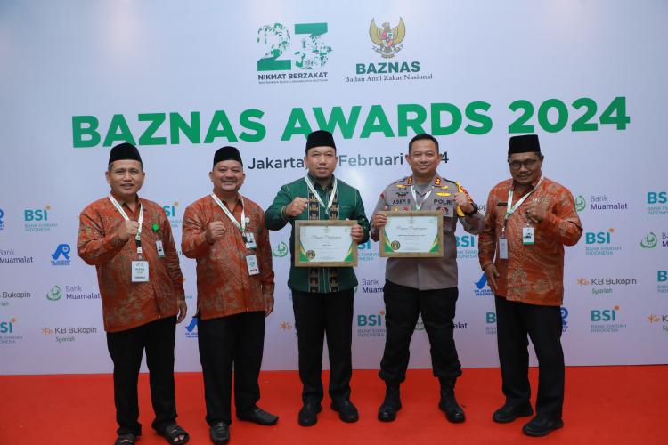 Bupati Siak Raih Raih Penghargaan Baznas Award 2024