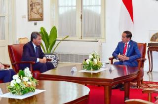 Terima Kunjungan Menlu Malaysia, Jokowi Bahas Isu PMI Hingga Gaza