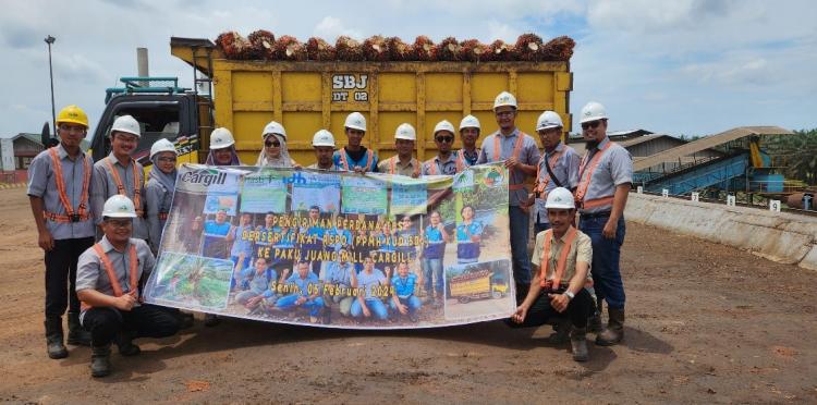 Cargill Uji Coba Pembelian TBS Sawit Bersertifikat RSPO dari Petani Swadaya