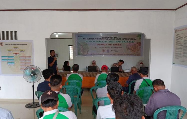 Akhirnya, Gapoktan Tani Mandiri Terima Sertifikat RSPO