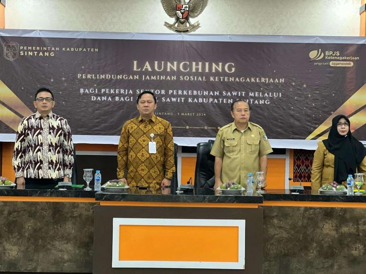 2.000 Petani Sawit Dapat Perlindungan Jaminan Kematian dan Kecelakaan Kerja