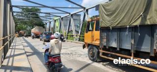 Butuh Perhatian Serius Jembatan Sungai Masjid