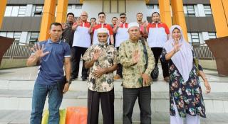 Petani Adukan Pengurus KNES Atas Dugaan Penggelapan Hasil Panen ke Polda Riau