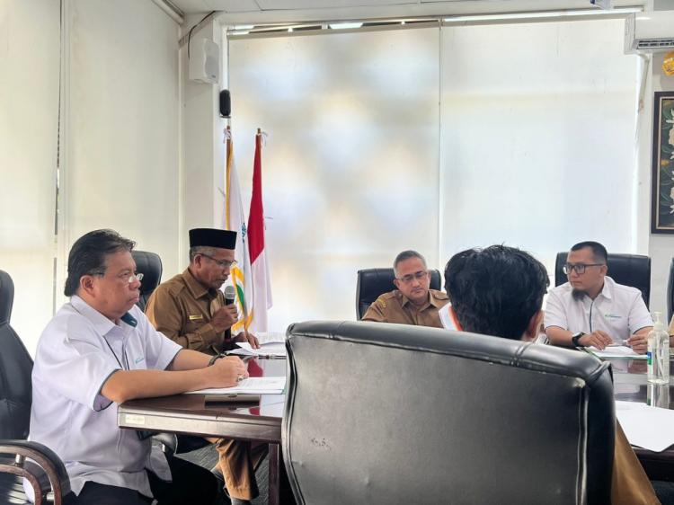 Petani Sawit Aceh Barat akan Dilindungi Jamsostek, ini Syaratnya