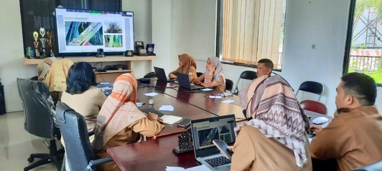 Kemampuan Petugas Lapangan Atasi Hama Sawit di Sulbar Terus Diasah