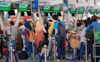 Tiket Pesawat Habis Terjual, Petani Sawit Kesulitan Pulang ke Kampung Halaman