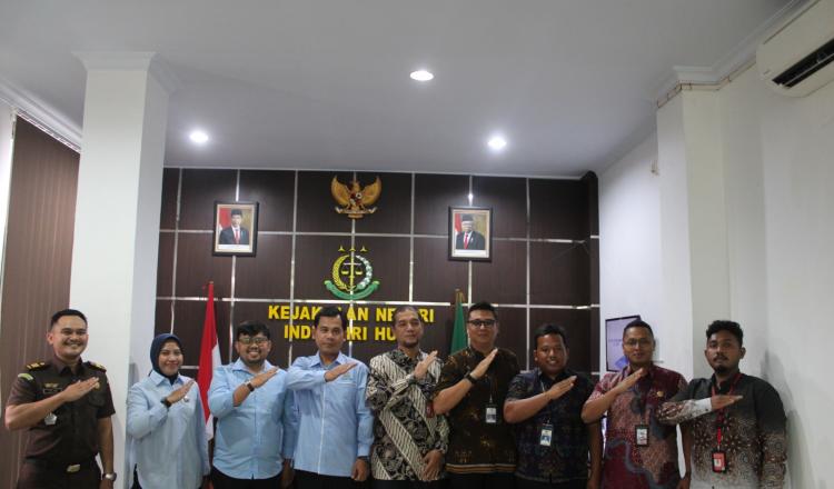 Pengelola Bandara Japura Teken MoU Pendampingan Hukum dengan Kejari Inhu 