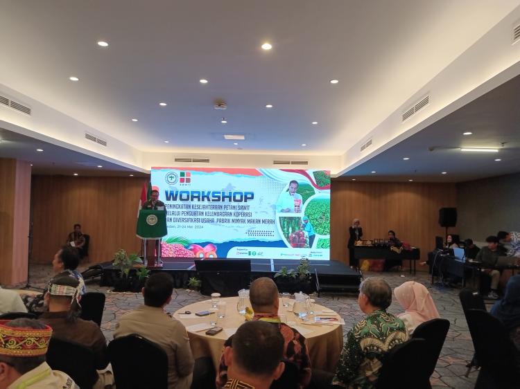 Apkasindo akan Terus Naik Kelas, Mengangkat Derajat Petani Sawit