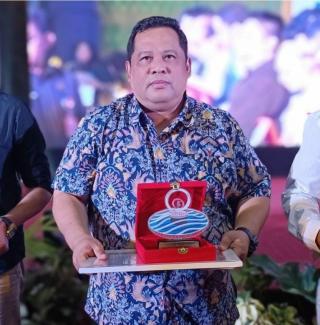 Taat dan Bayar Tepat Waktu, Perusahaan Sawit ini Dapat Tax Award