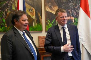 Aturan Uji Tuntas Berisiko Bagi Sawit RI, Menko Airlangga Temui Menteri Inggris