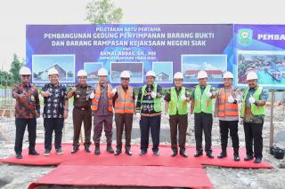 Hanya Siak Punya Gedung dan Pelabuhan Barang Bukti Sitaan Jaksa di Indonesia