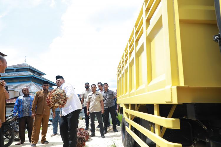 Bantuan Truk BPDPKS Baru di Siak