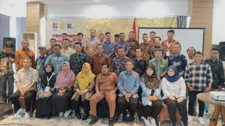 Didukung BPDPKS dan Ditjenbun, PT RPN Kembali Latih Para Petani Sawit Labura