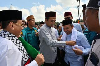 Ceramah di Rohil, UAS Kenalkan Cagub