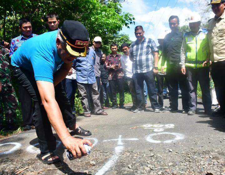 Jalan Poros Sepanjang Lebih 5 Km di Rejang Lebong Dibangun dengan DBH Sawit